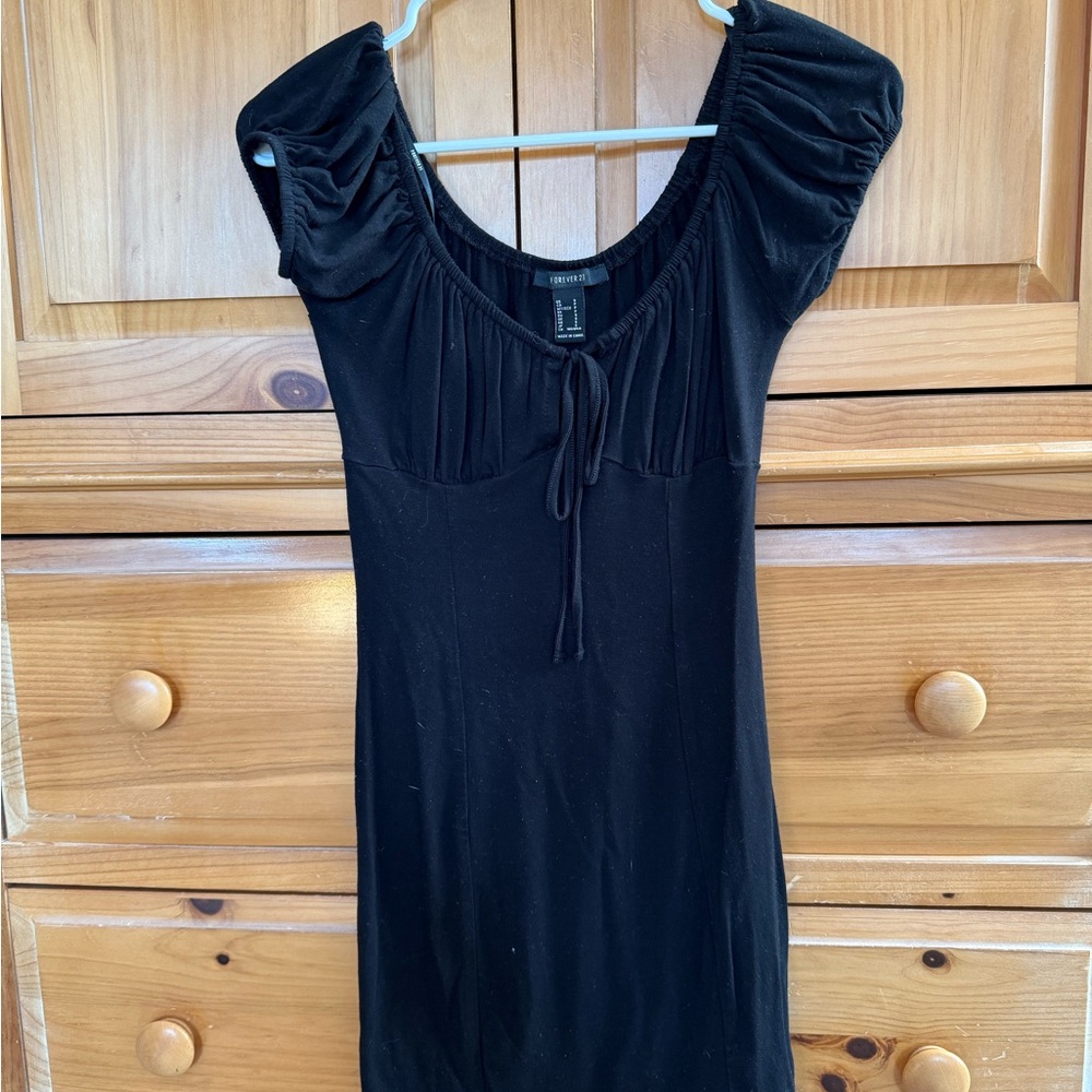 Black Short Sleeve Dress